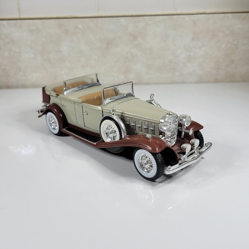 1932 Cadillac